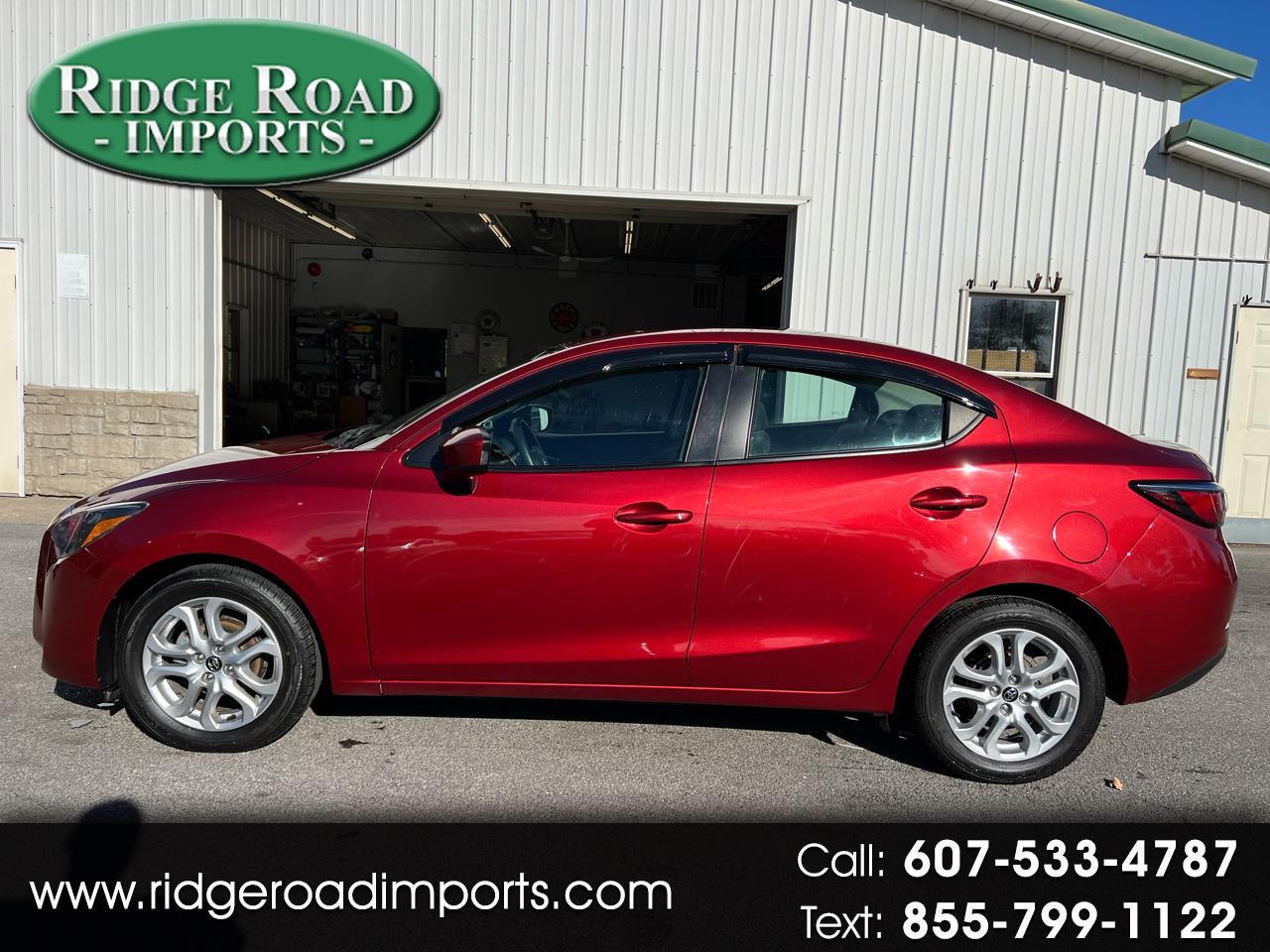 2017 Toyota Yaris iA 6A