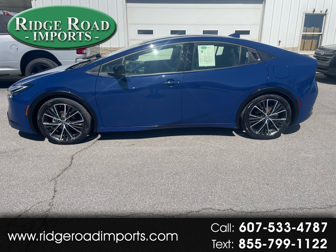 2025 Toyota Prius XLE