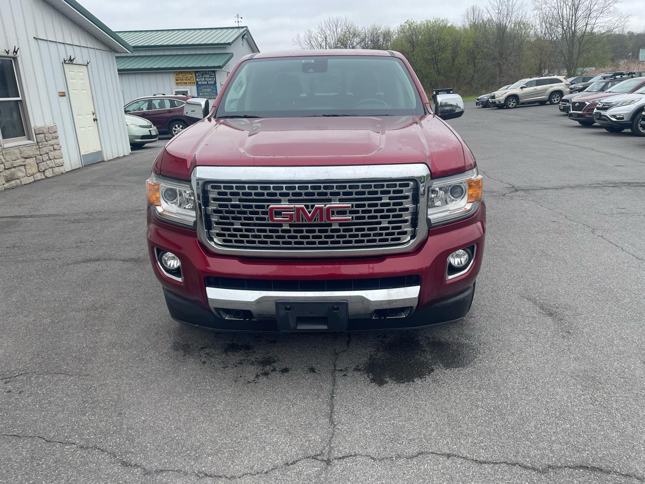 GMC Canyon Denali Crew Cab 4WD Long Box 2020