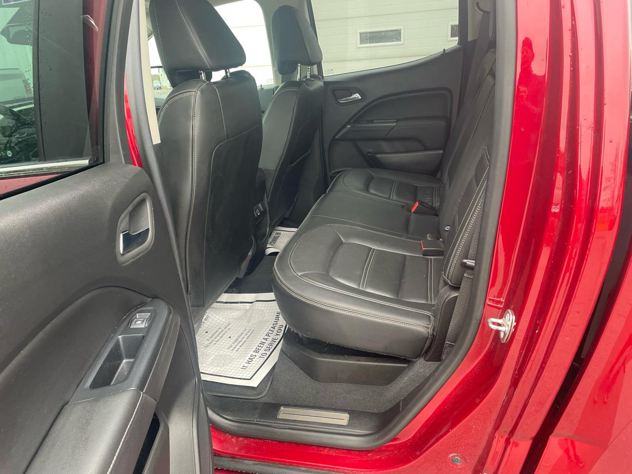 GMC Canyon Denali Crew Cab 4WD Long Box 2020