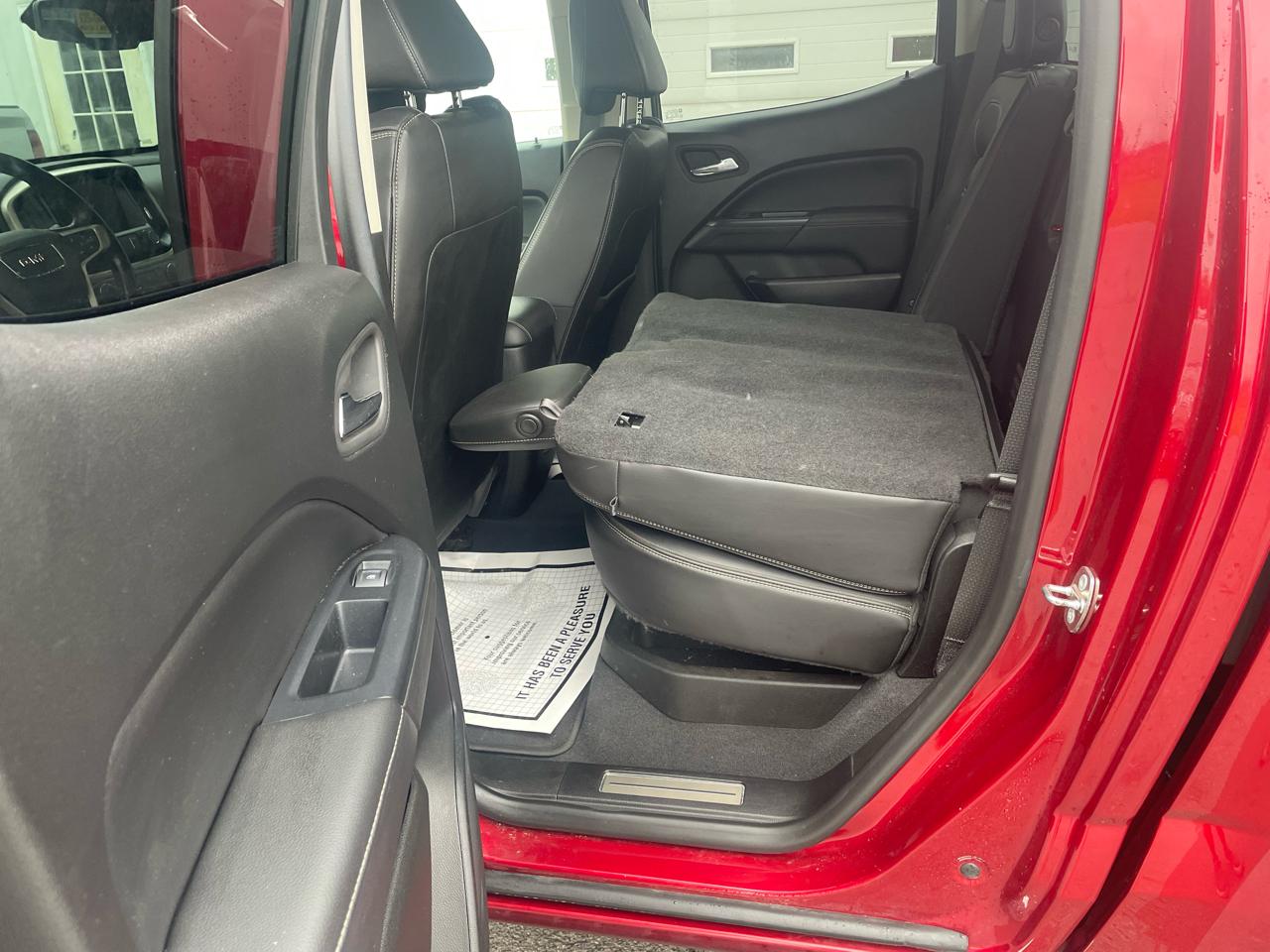 GMC Canyon Denali Crew Cab 4WD Long Box 2020