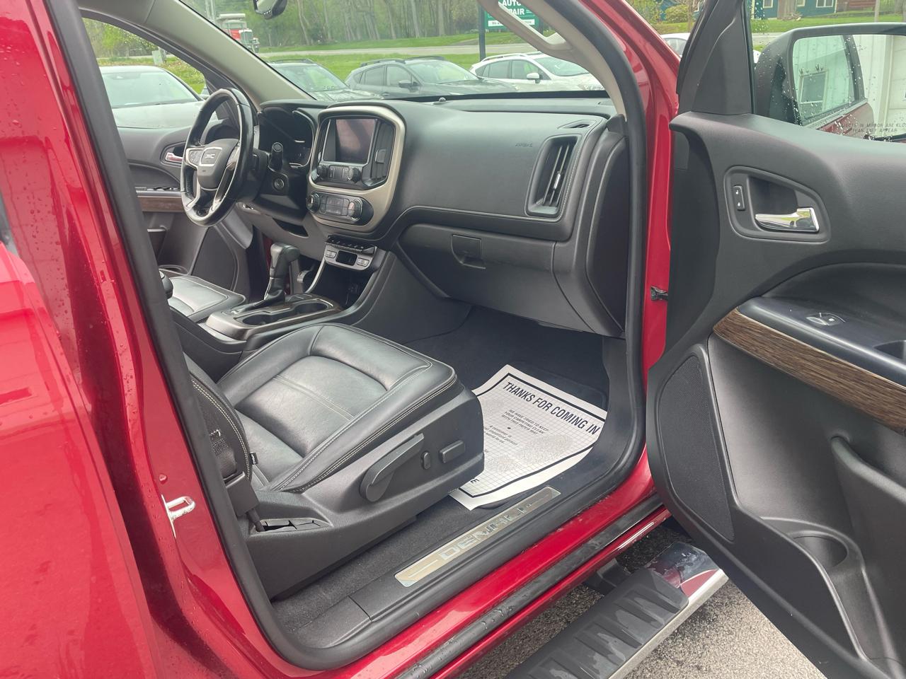 GMC Canyon Denali Crew Cab 4WD Long Box 2020