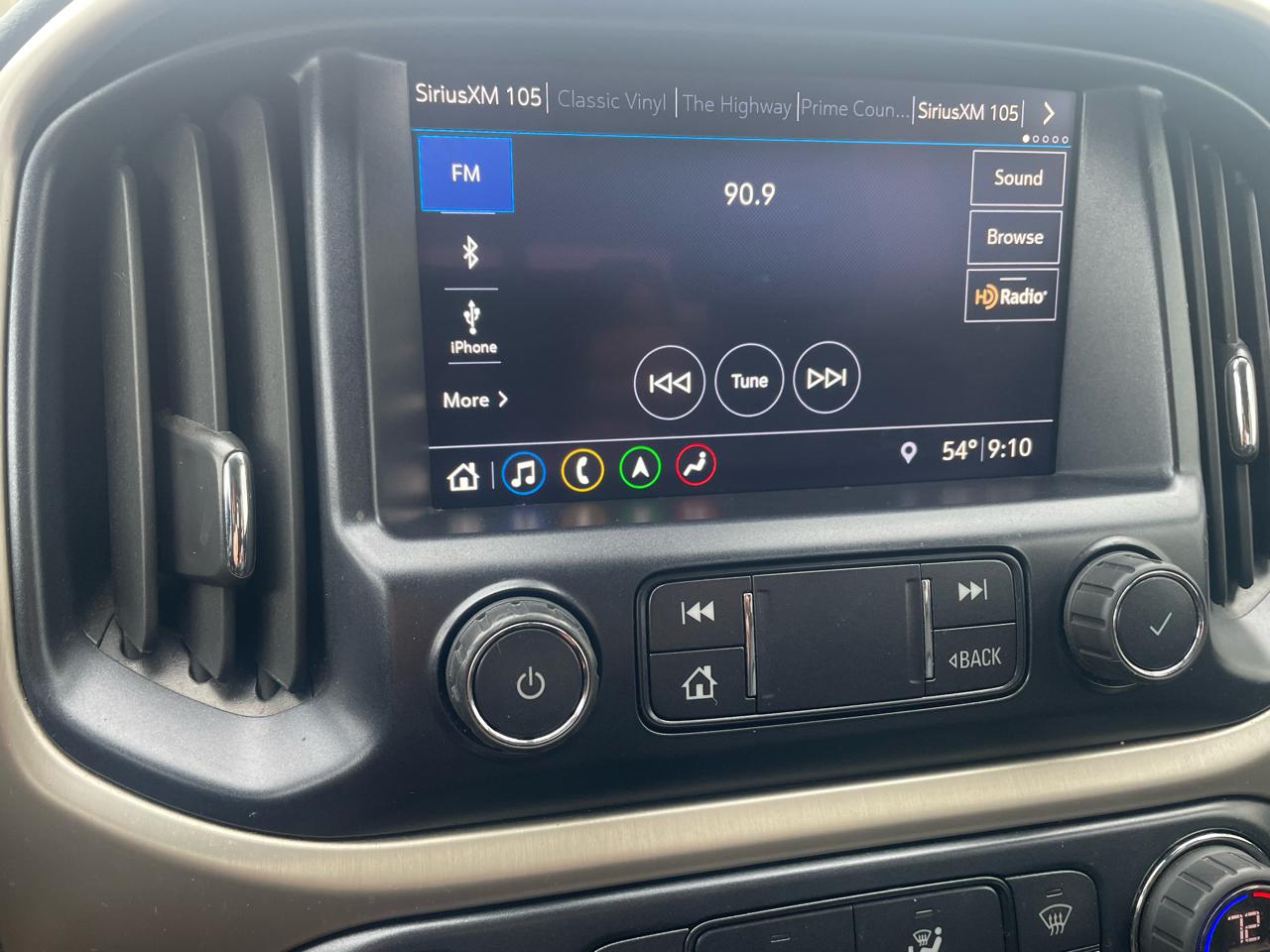 GMC Canyon Denali Crew Cab 4WD Long Box 2020