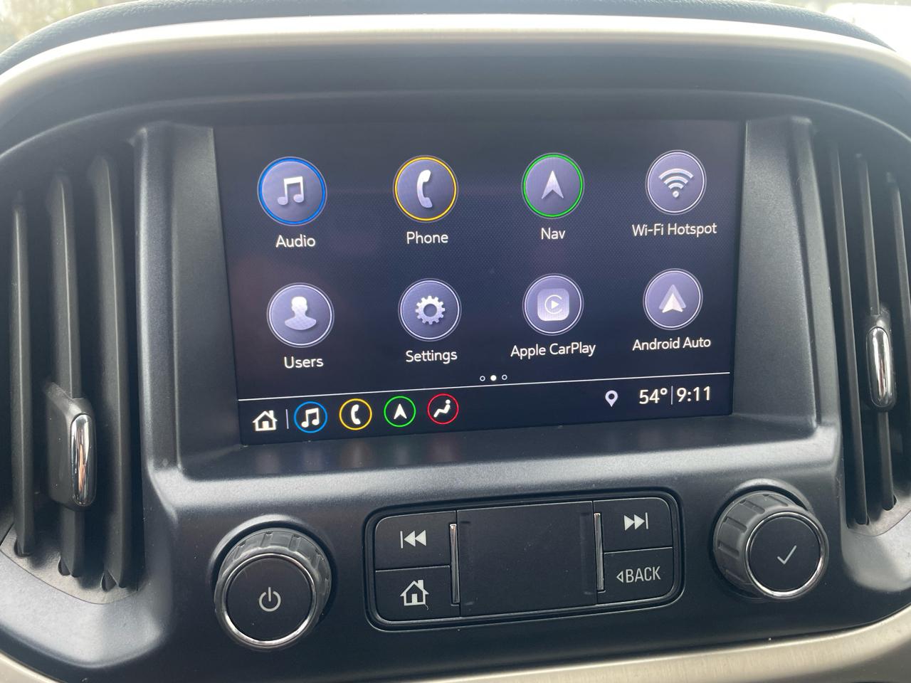 GMC Canyon Denali Crew Cab 4WD Long Box 2020