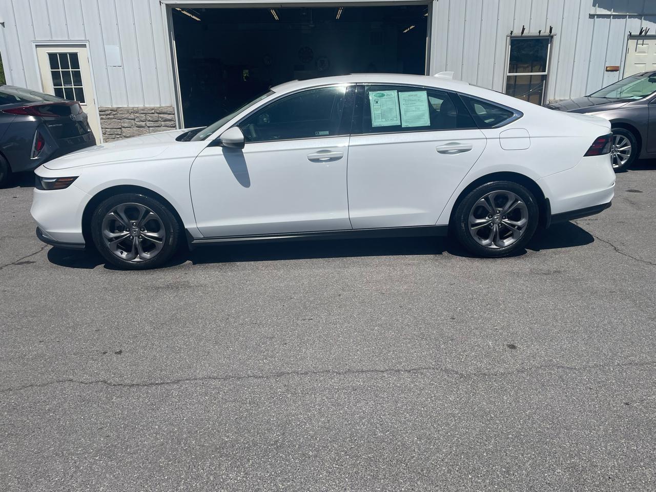 Honda Accord EX 2024