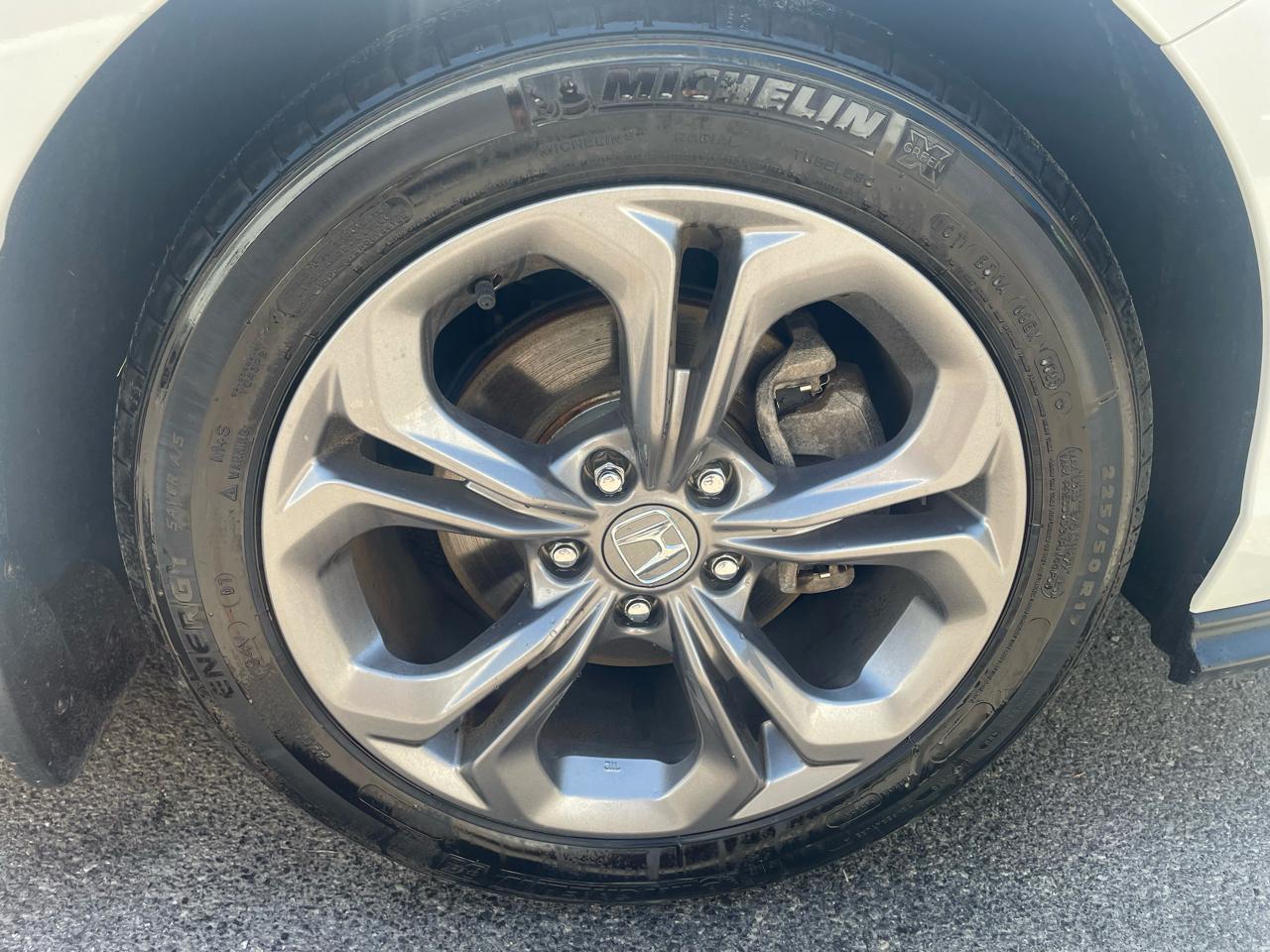 Honda Accord EX 2024