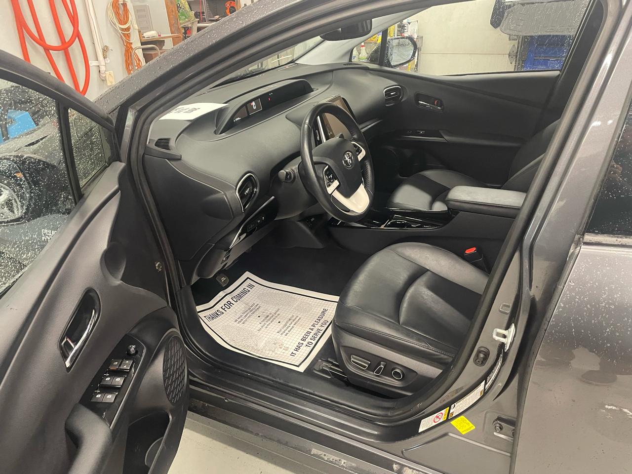 Toyota Prius Prime Advanced 2017