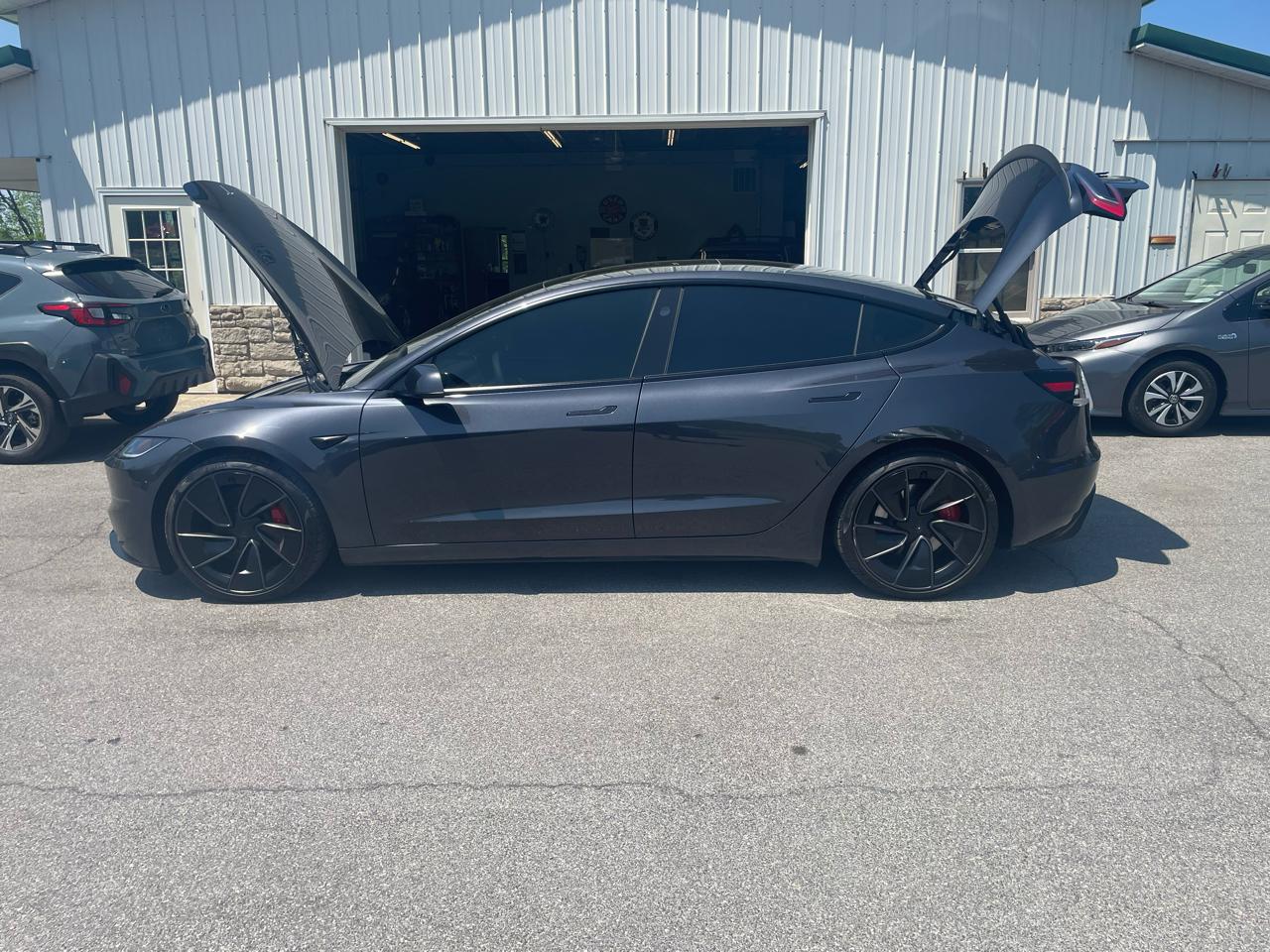 Tesla Model 3 Performance AWD 2024