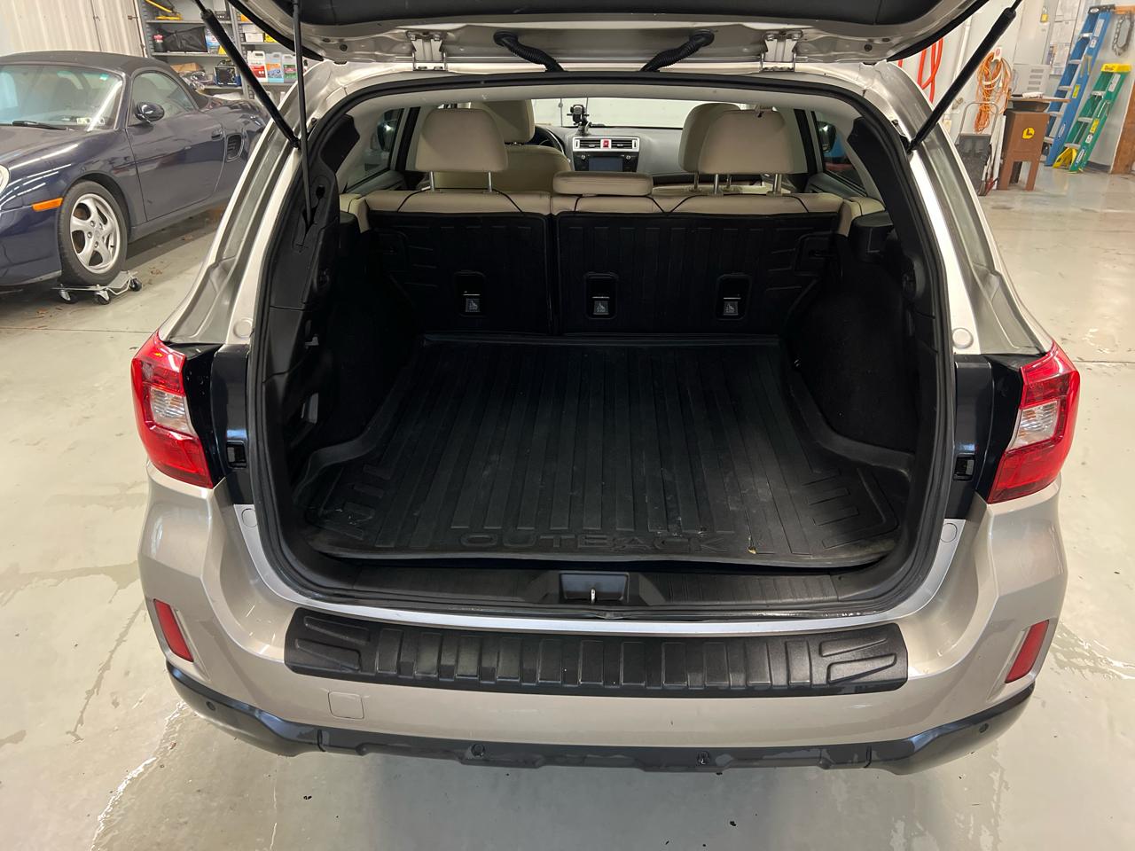 Subaru Outback 2.5i Limited 2017