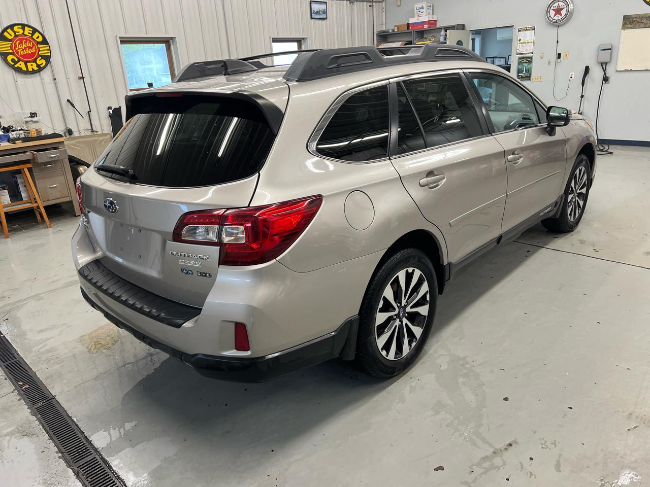 Subaru Outback 2.5i Limited 2017