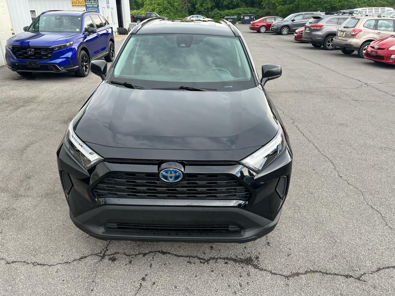 Toyota RAV4 Hybrid Hybrid LE AWD (Natl) 2024