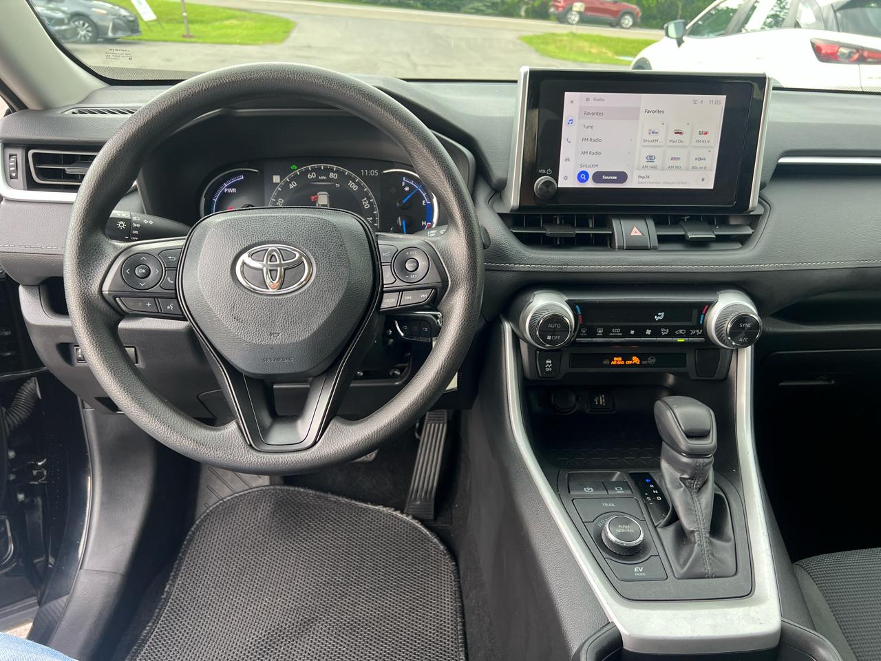 Toyota RAV4 Hybrid Hybrid LE AWD (Natl) 2024