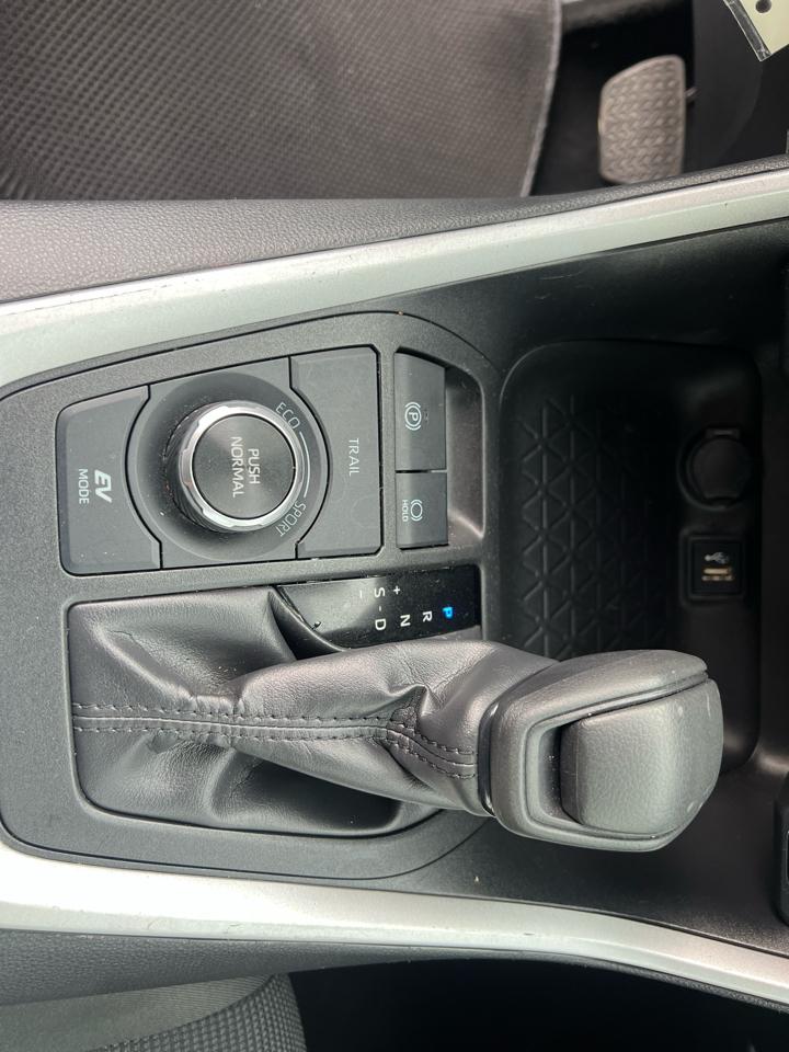 Toyota RAV4 Hybrid Hybrid LE AWD (Natl) 2024