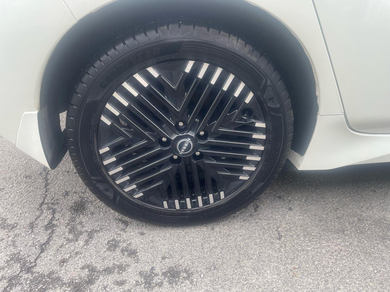 Nissan Leaf SV Plus 2024