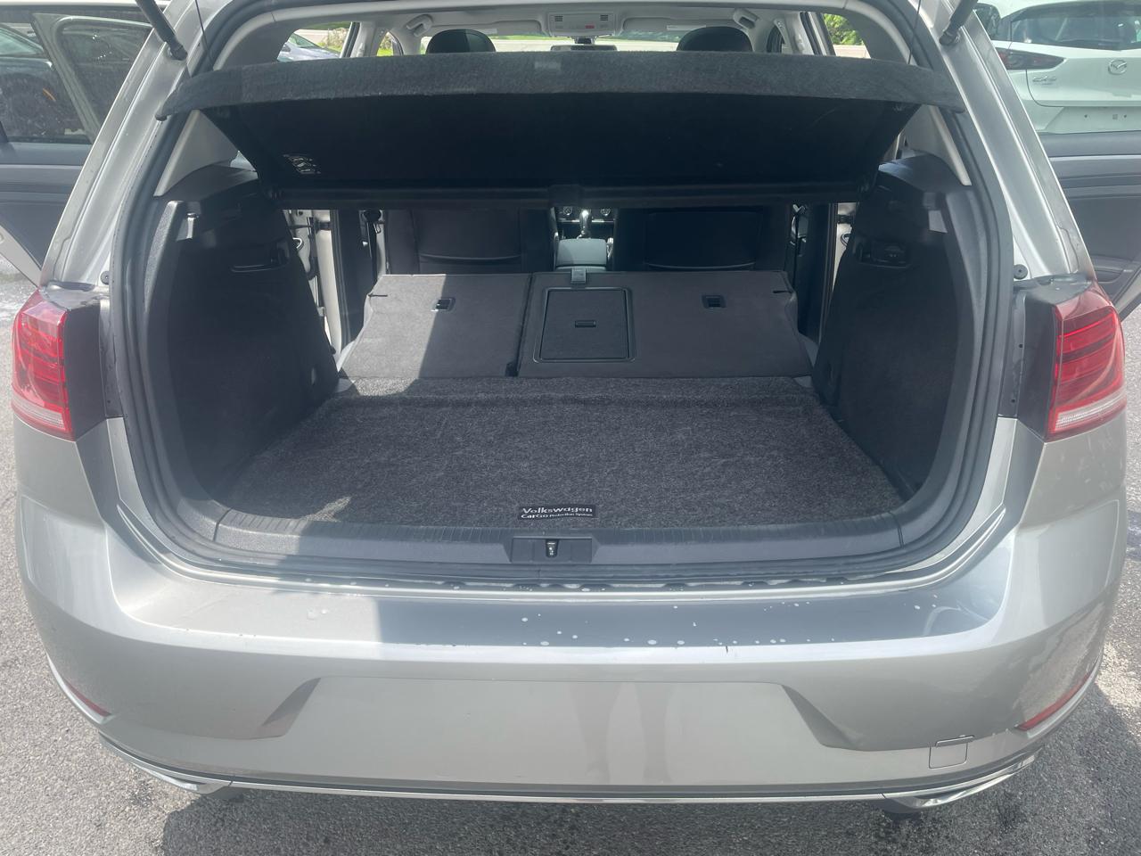 Volkswagen Golf TSI SE 6A 2018