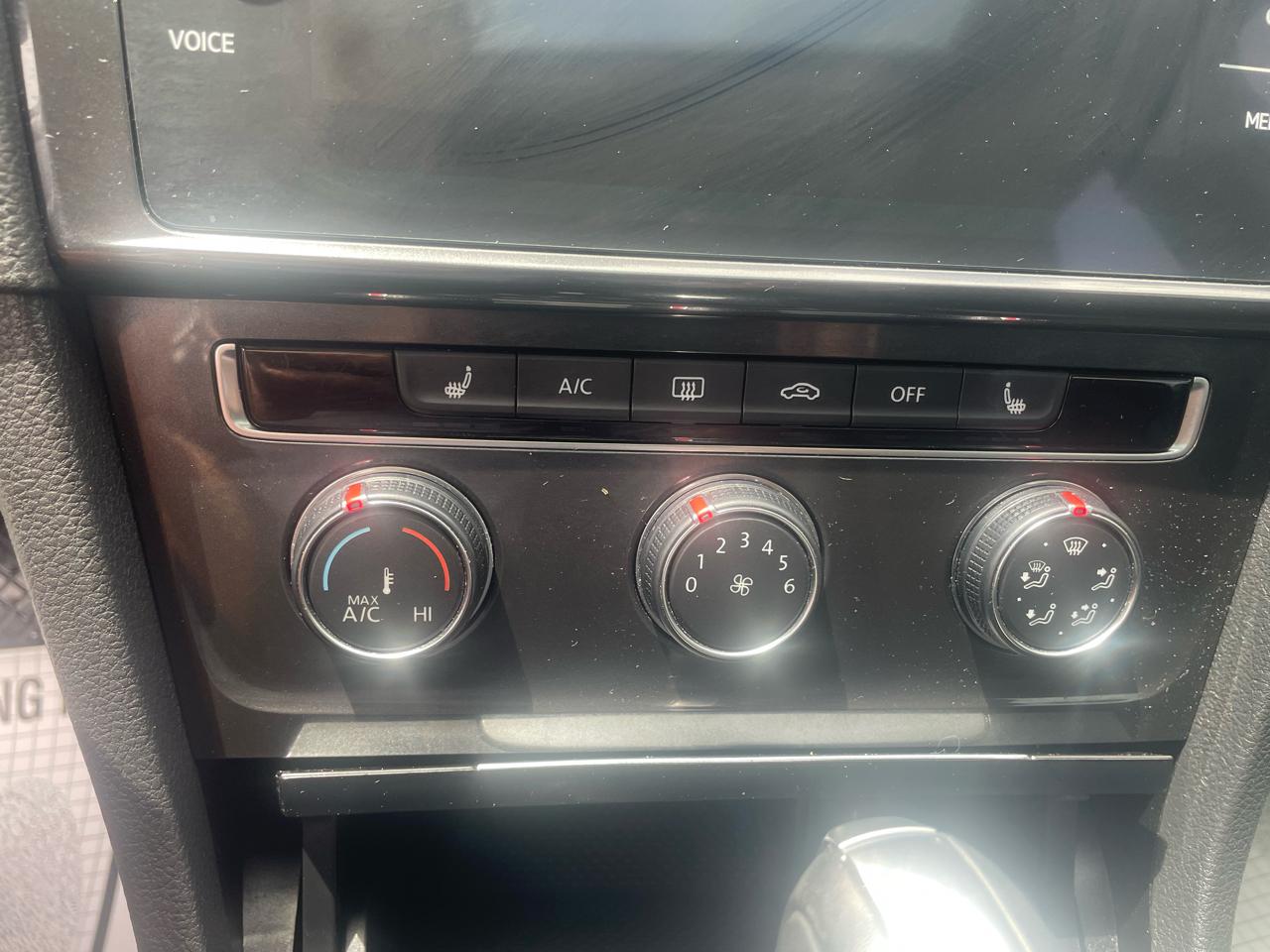 Volkswagen Golf TSI SE 6A 2018