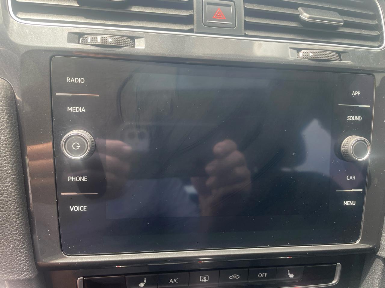 Volkswagen Golf TSI SE 6A 2018