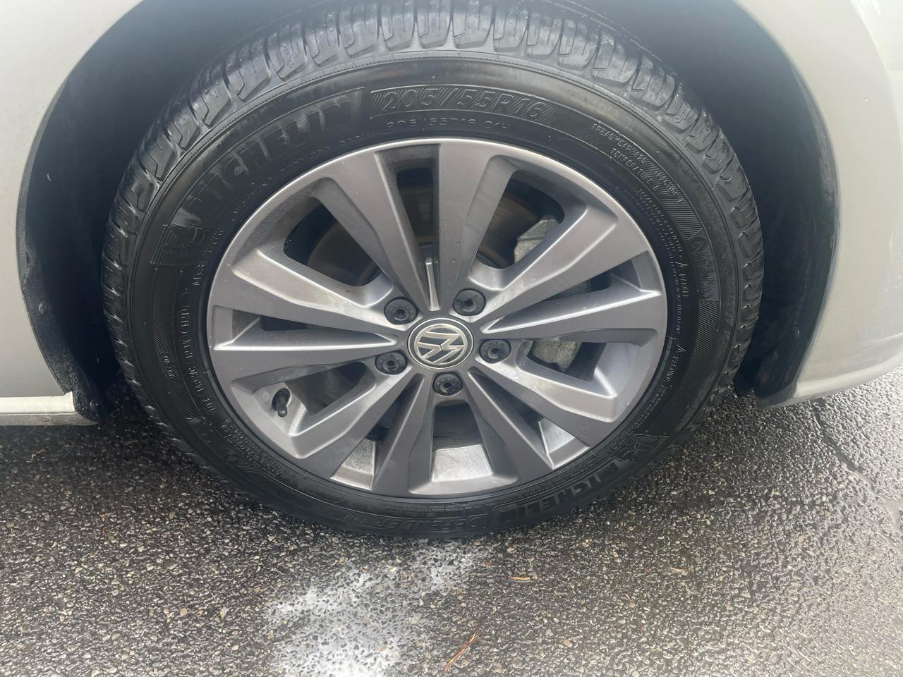 Volkswagen Golf TSI SE 6A 2018