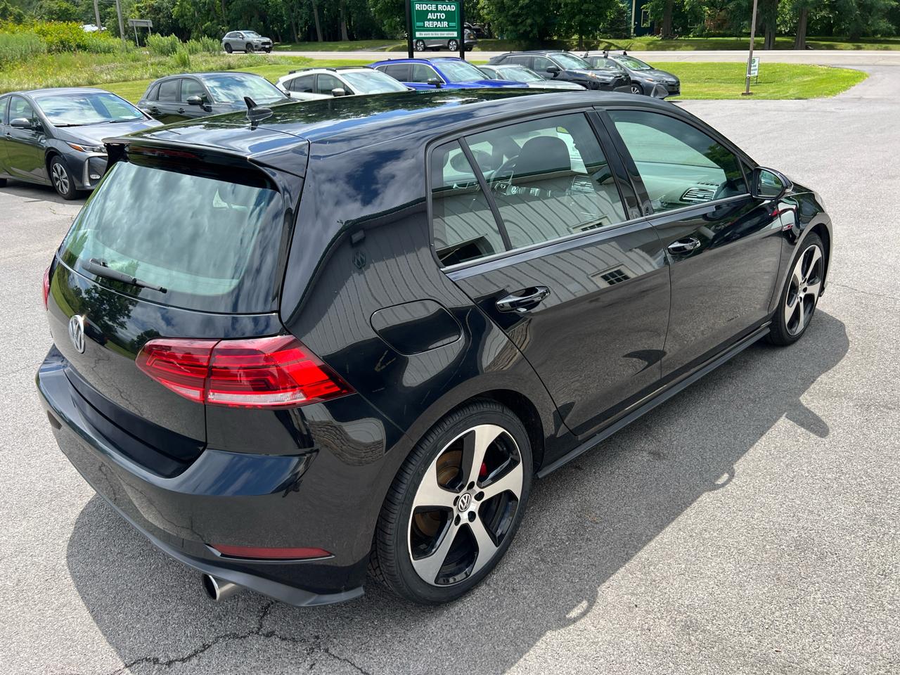 Volkswagen Golf GTI 2.0T S Manual 2018