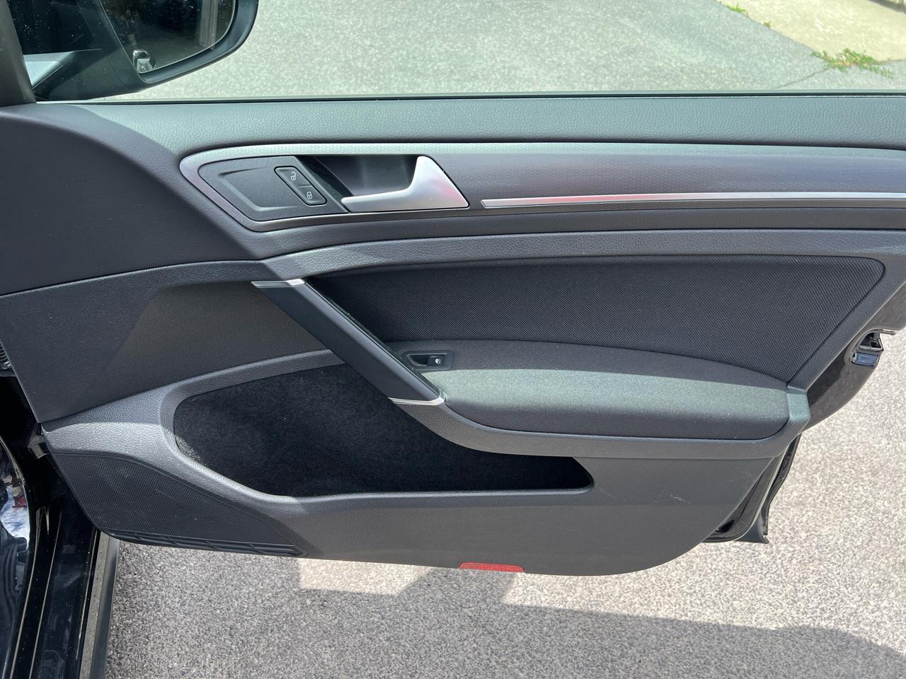 Volkswagen Golf GTI 2.0T S Manual 2018