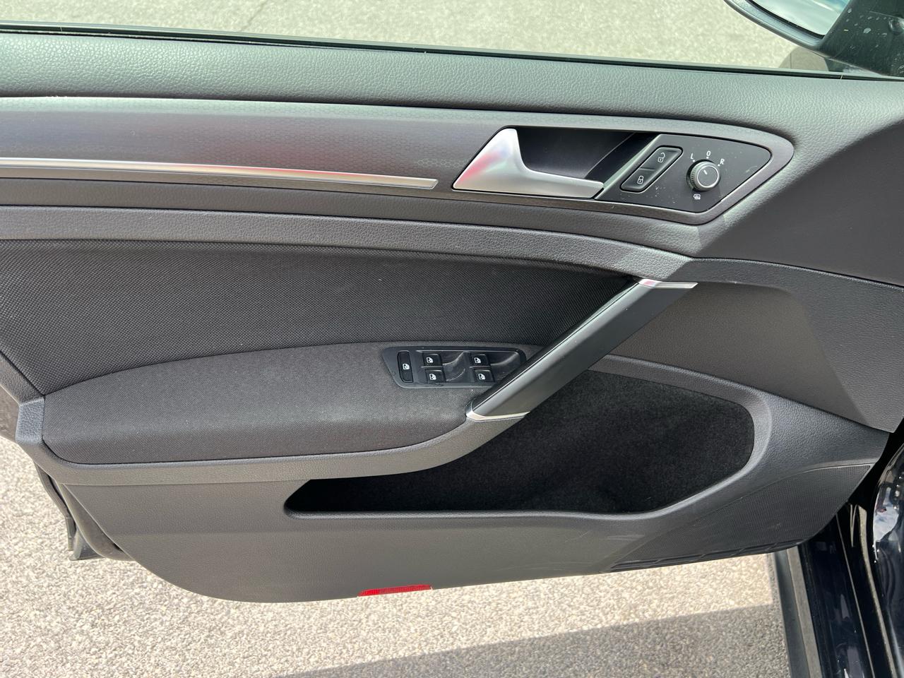 Volkswagen Golf GTI 2.0T S Manual 2018