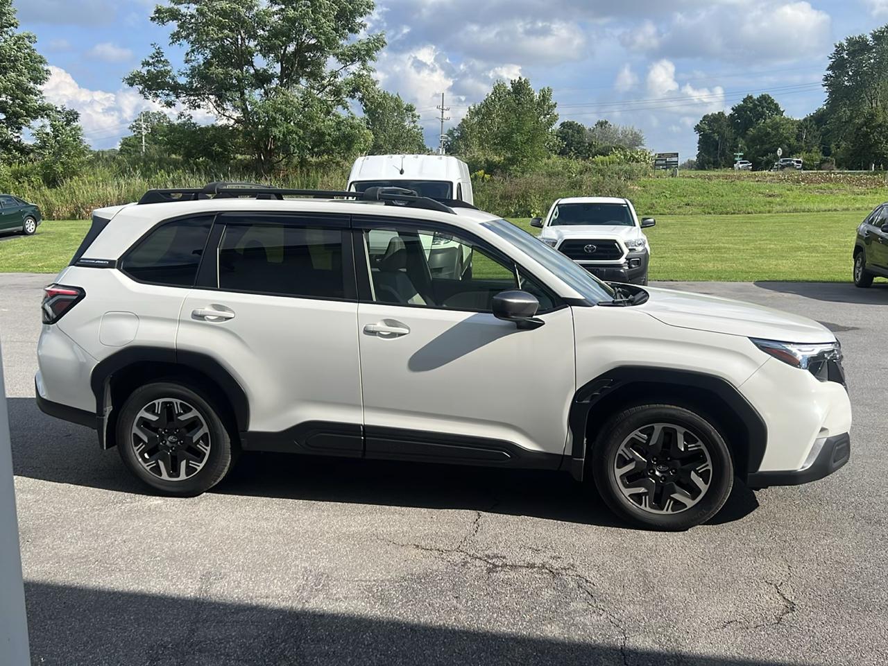 Subaru Forester Premium AWD 2025