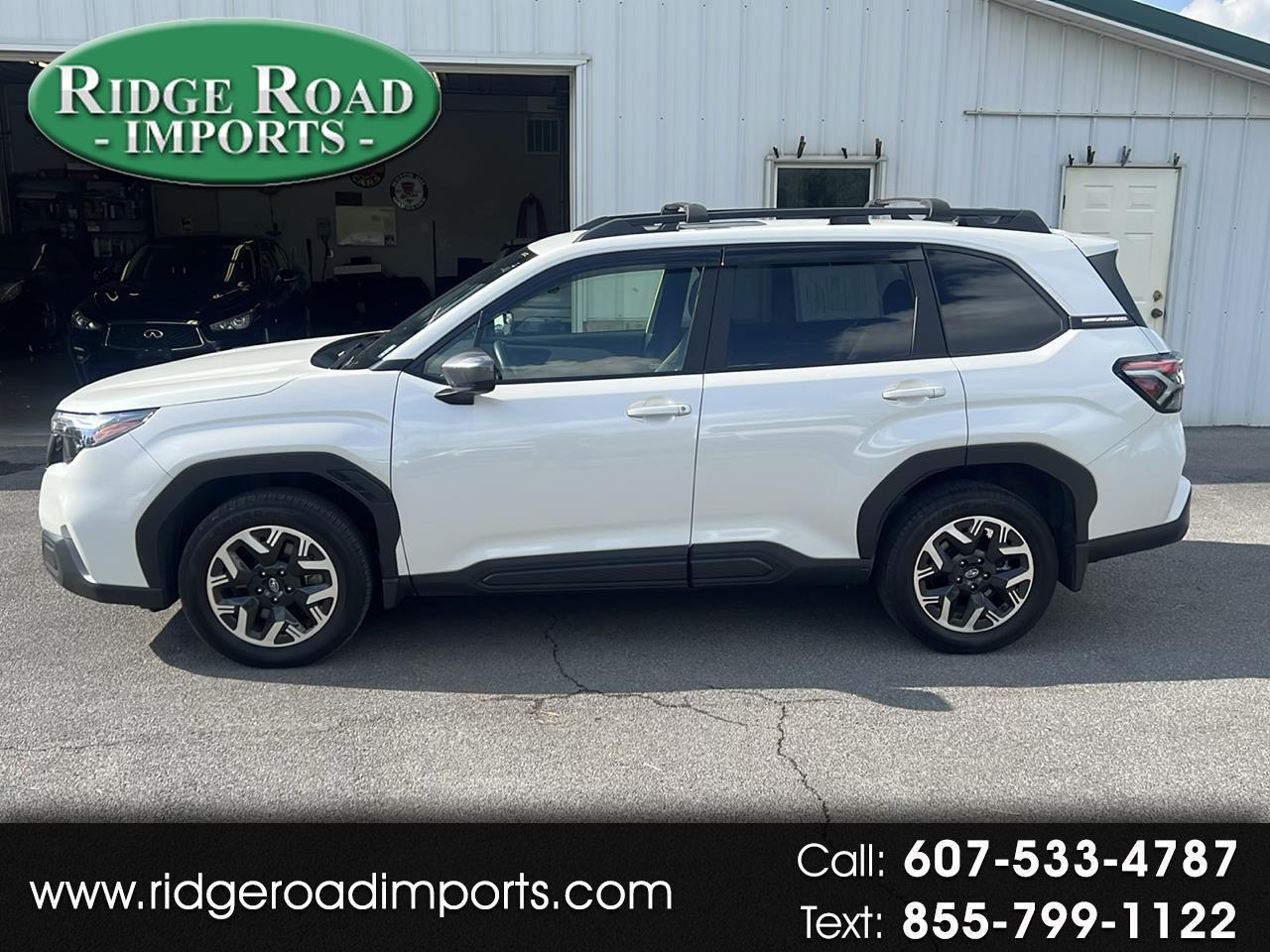 2025 Subaru Forester Premium AWD