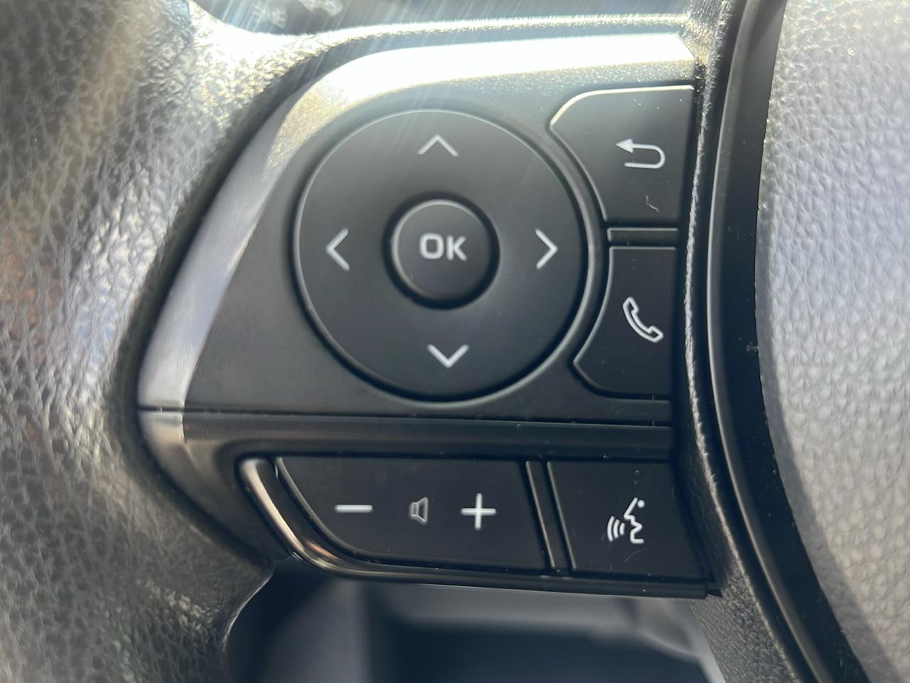Toyota Corolla Hybrid LE CVT (Natl) 2022
