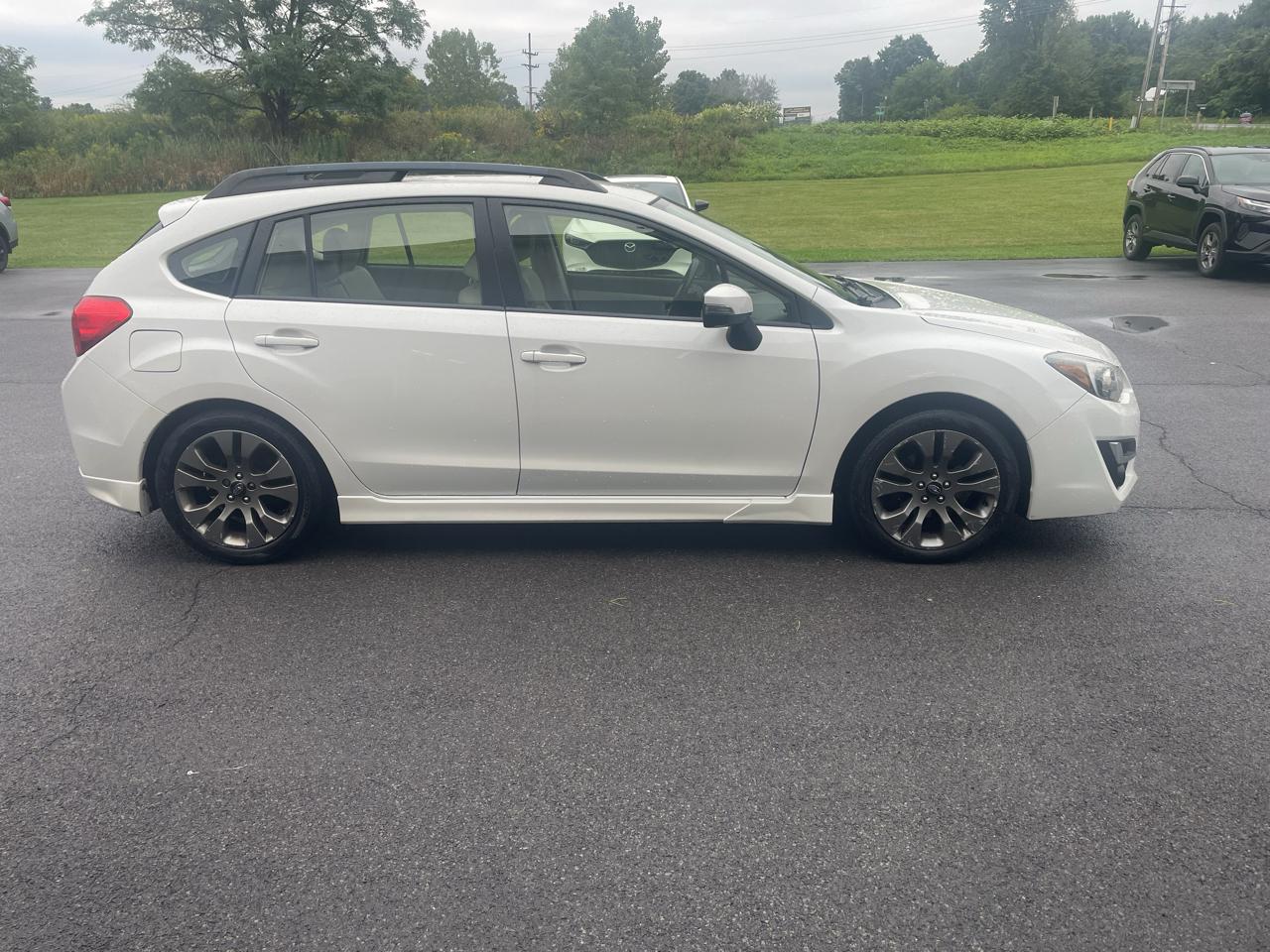 Subaru Impreza Wagon 5dr CVT 2.0i Sport Limited 2015
