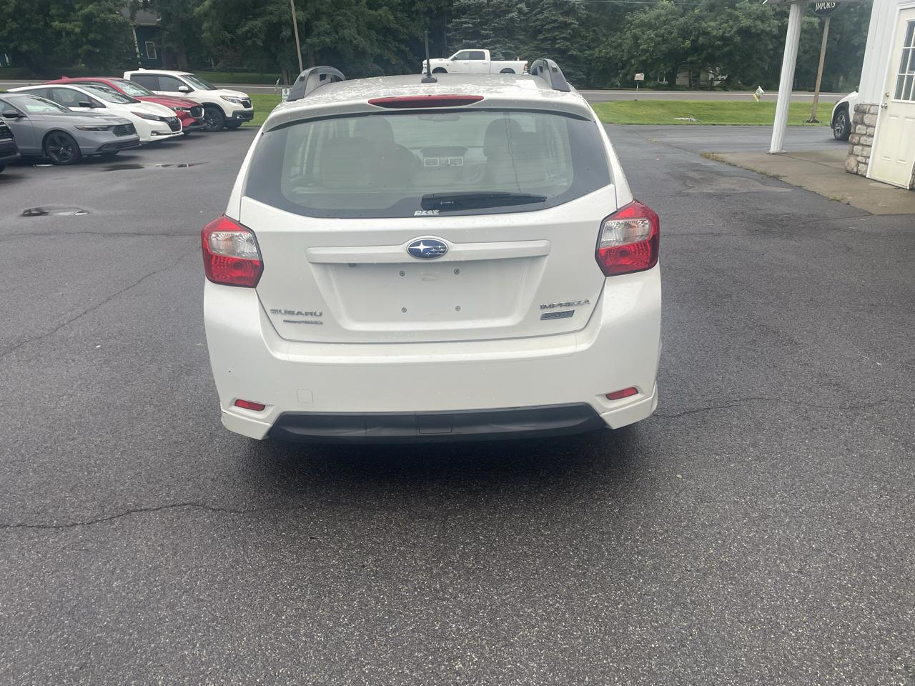Subaru Impreza Wagon 5dr CVT 2.0i Sport Limited 2015