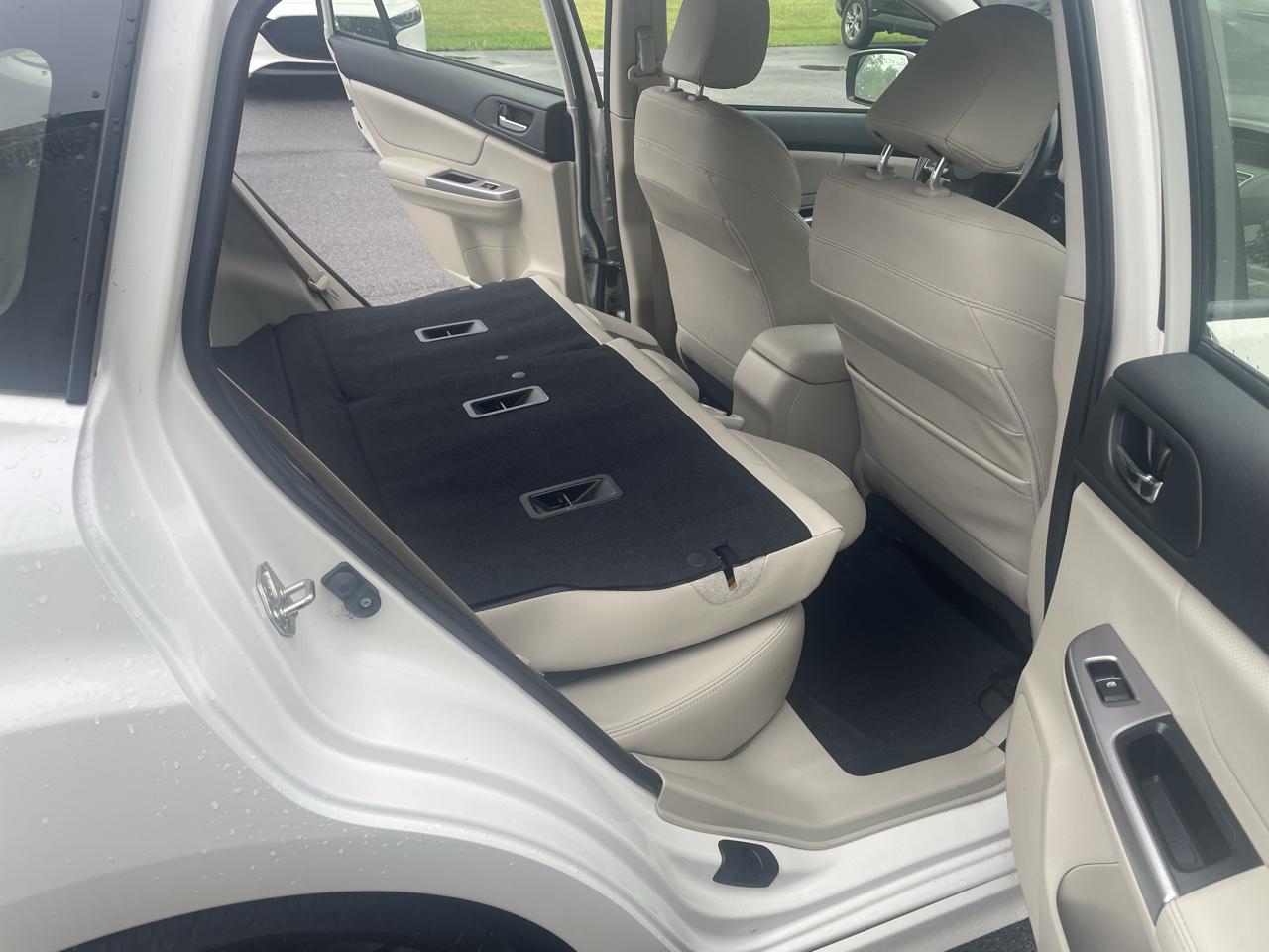 Subaru Impreza Wagon 5dr CVT 2.0i Sport Limited 2015