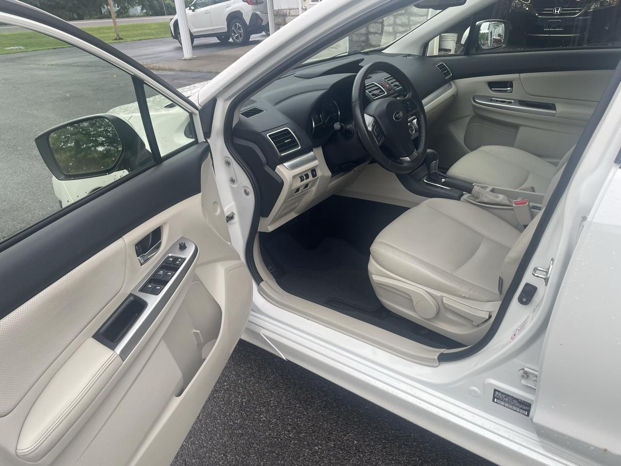 Subaru Impreza Wagon 5dr CVT 2.0i Sport Limited 2015
