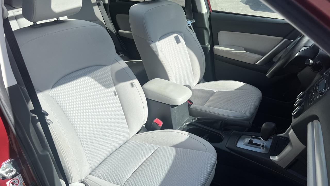 Subaru Forester 4dr CVT 2.5i Premium PZEV 2015