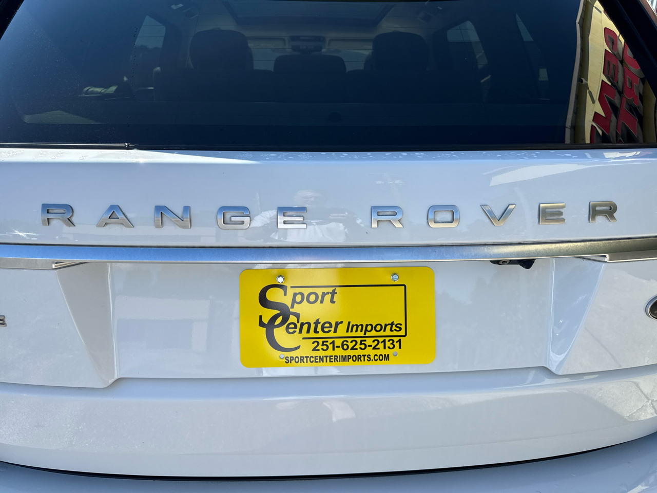 2019 Land Rover Range Rover HSE photo 2