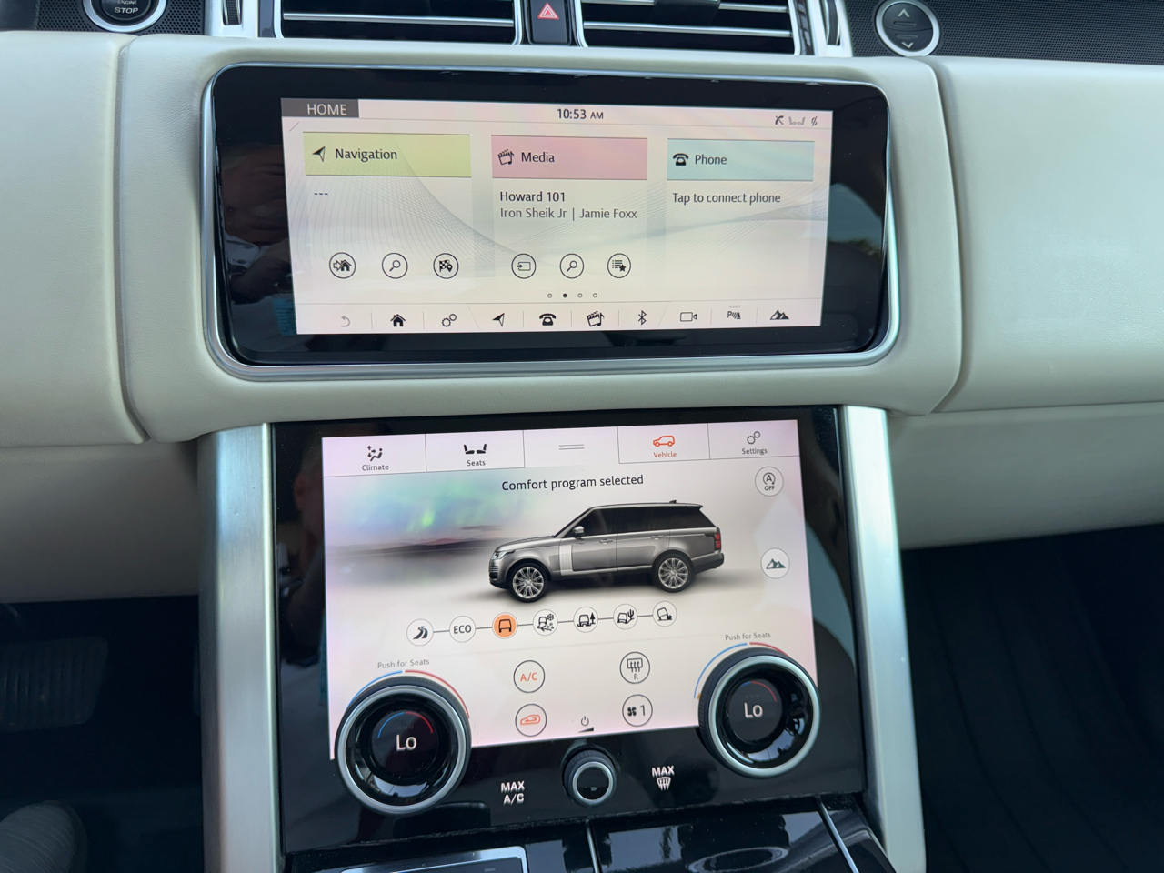 2019 Land Rover Range Rover HSE photo 14