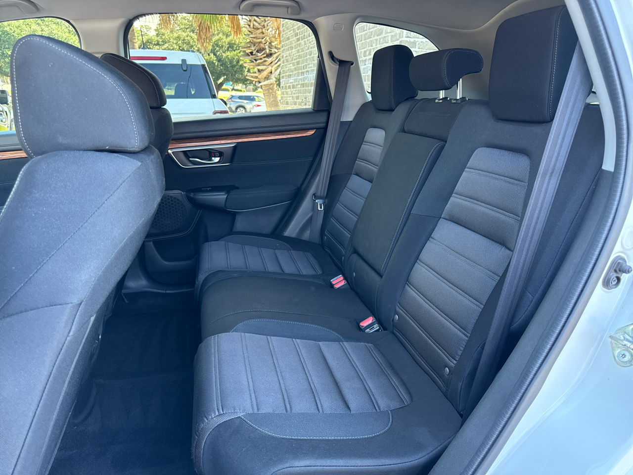 2018 Honda CR-V EX photo 2