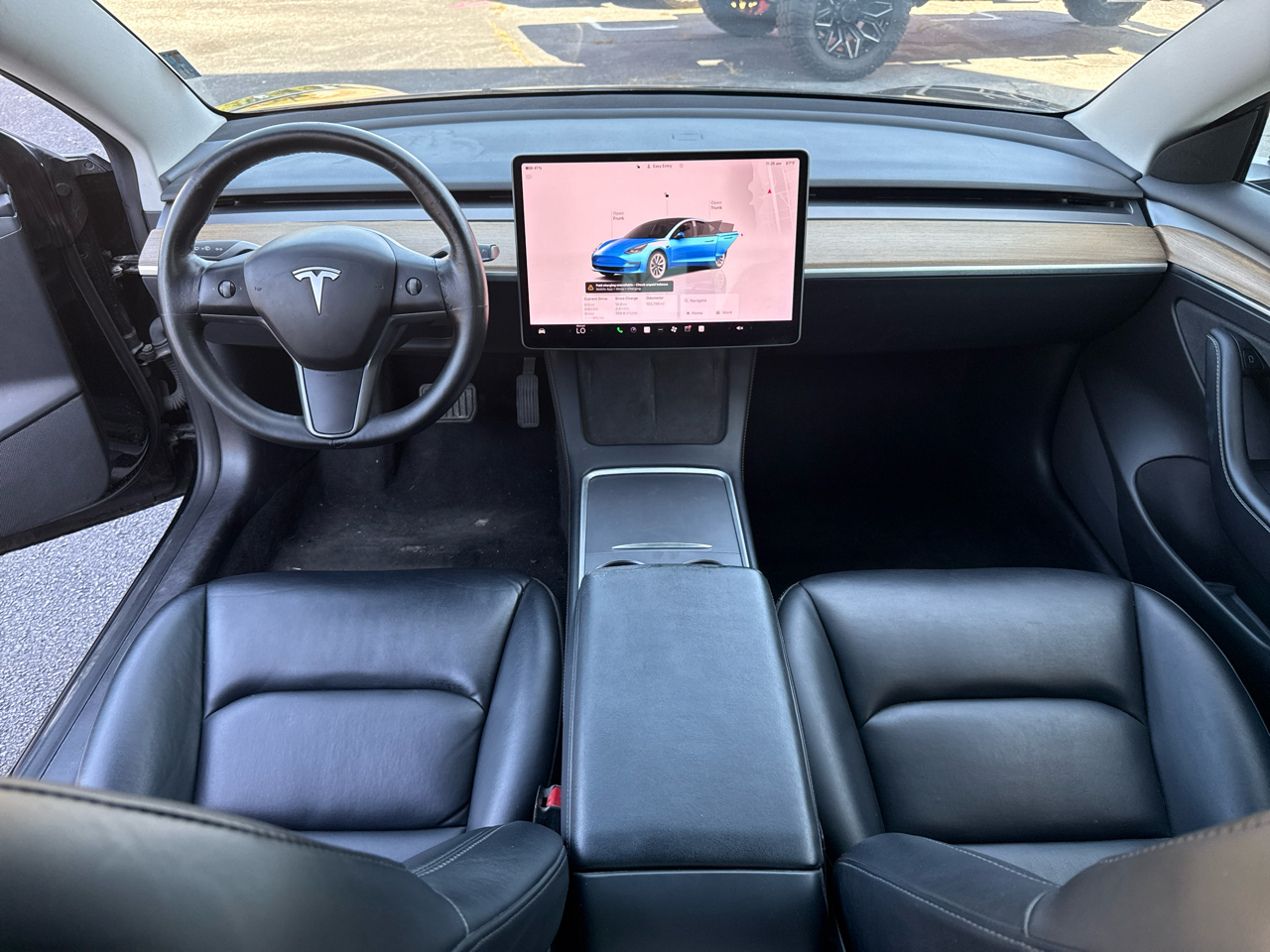 2022 Tesla Model 3 Standard Range Plus photo 4