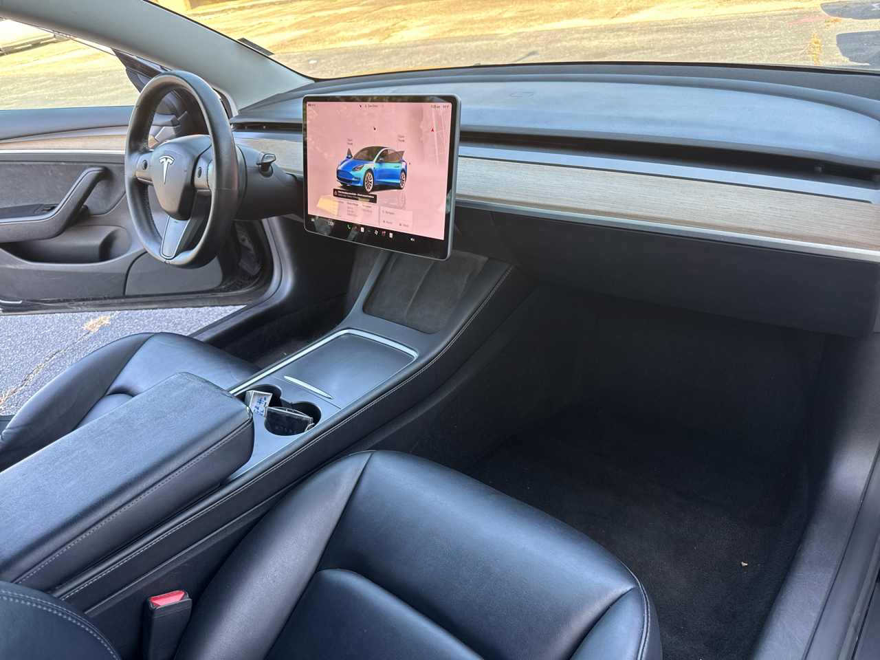 2022 Tesla Model 3 Standard Range Plus photo 7