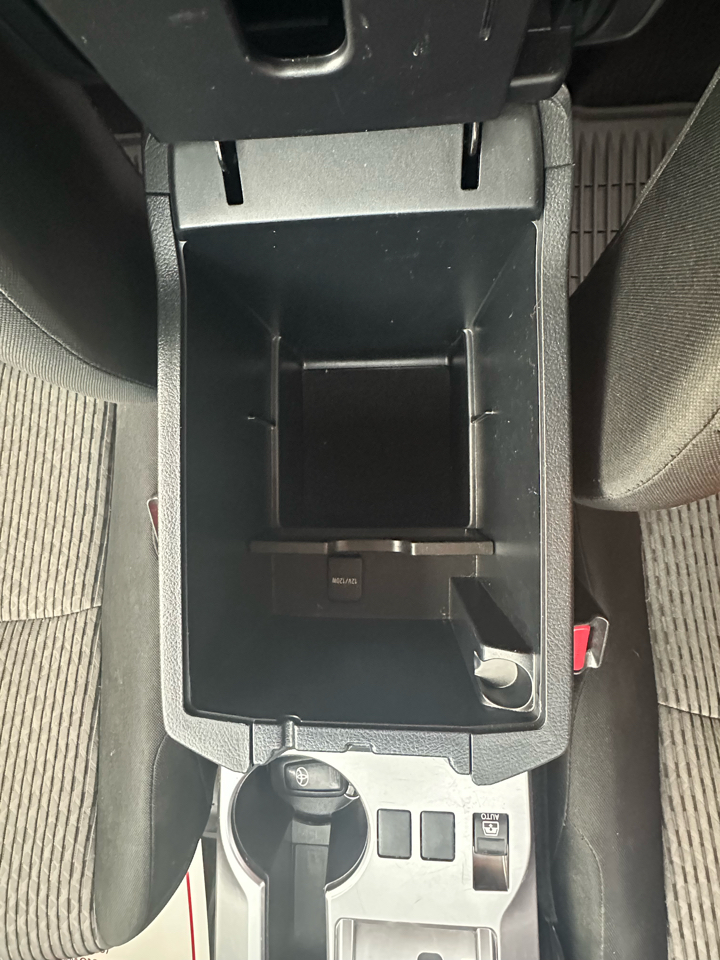 Toyota 4Runner SR5 4WD 2024 Toyota 4Runner SR5 4WD 2024