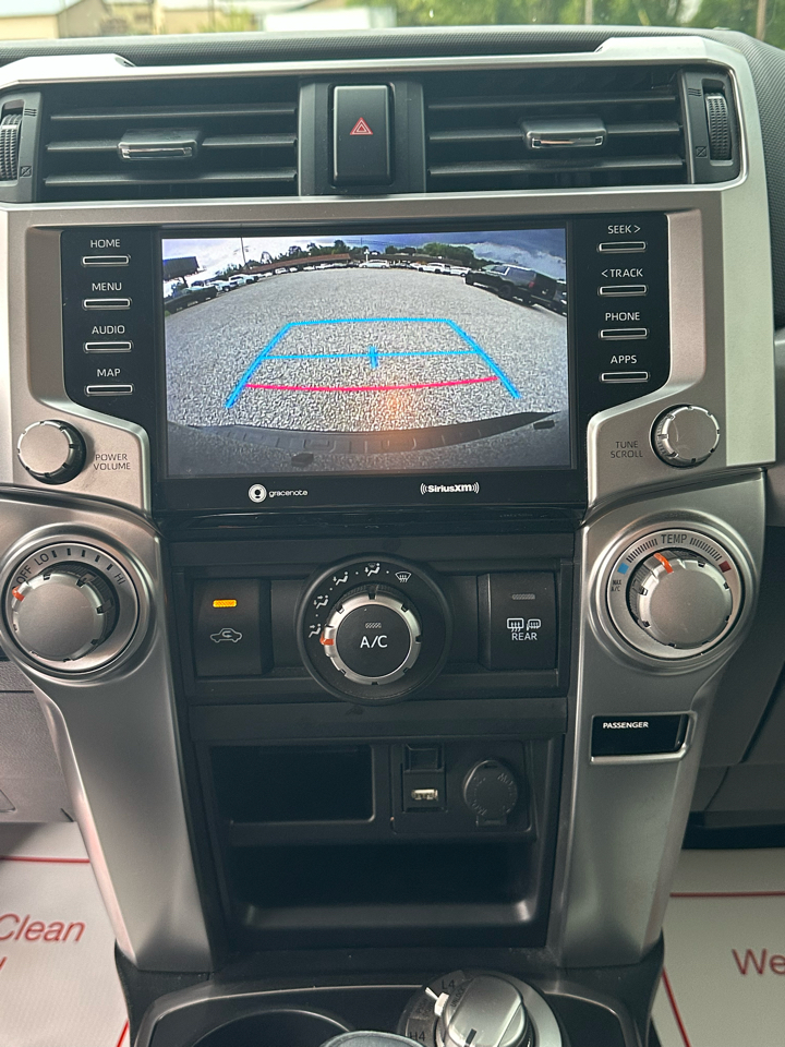 Toyota 4Runner SR5 4WD 2024 Toyota 4Runner SR5 4WD 2024