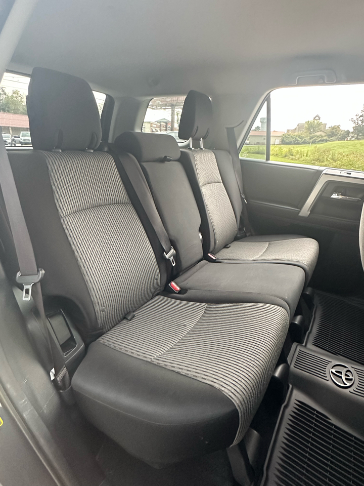 Toyota 4Runner SR5 4WD 2024 Toyota 4Runner SR5 4WD 2024