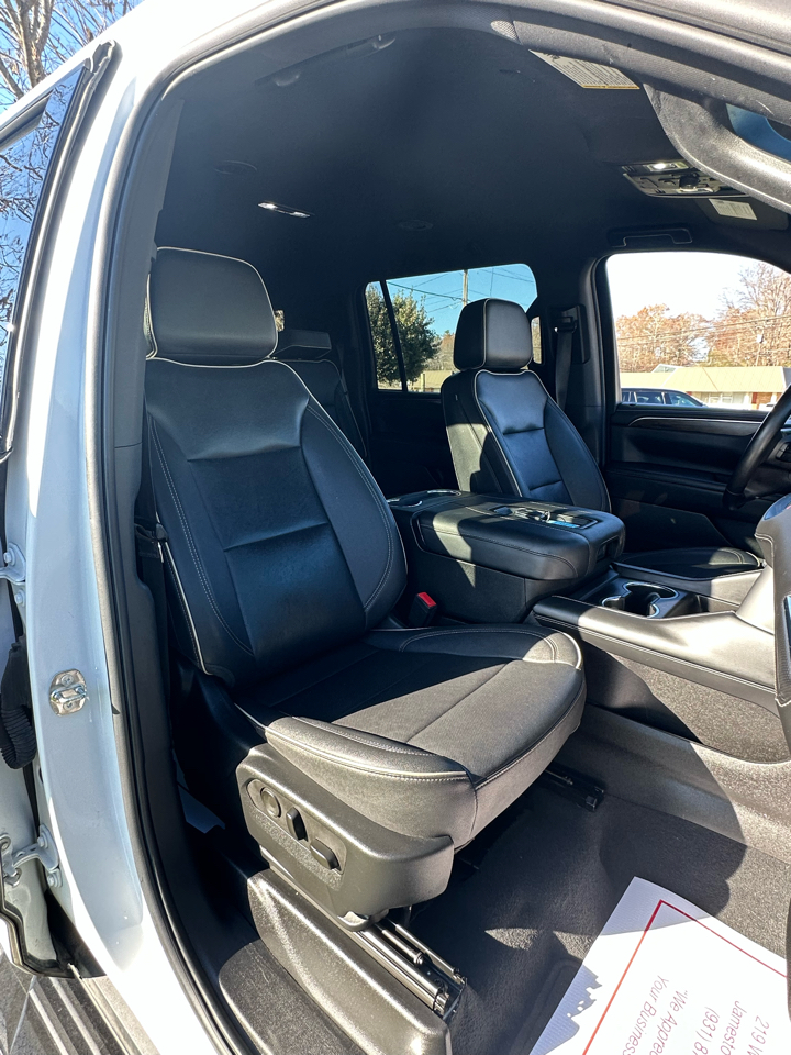 Chevrolet Suburban Premier 4WD 2023