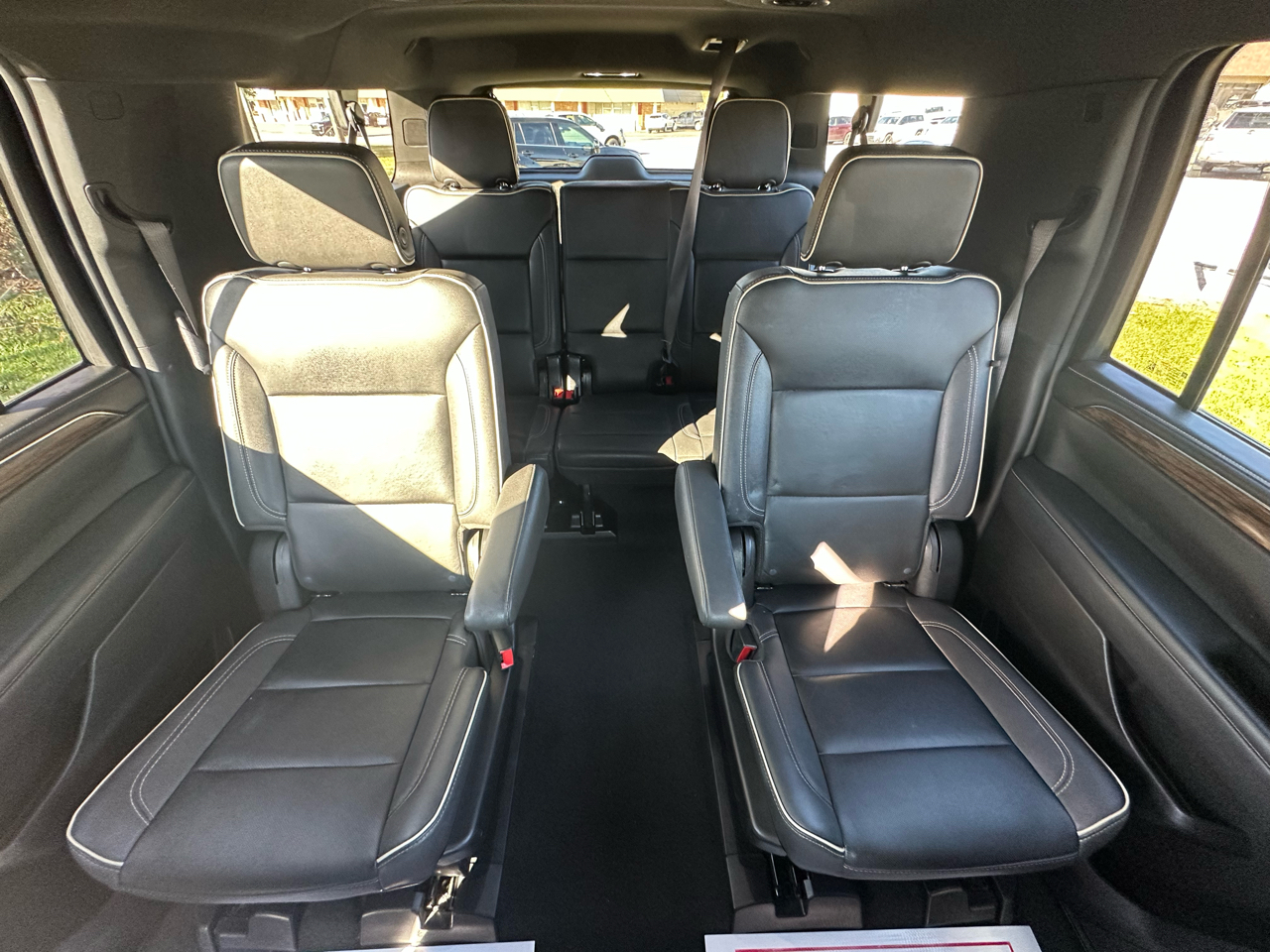 Chevrolet Suburban Premier 4WD 2023