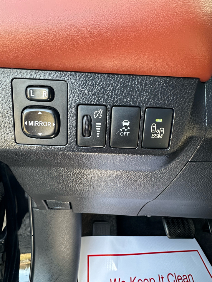 Toyota RAV4 Limited AWD 2015