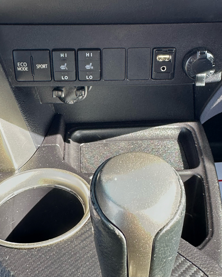 Toyota RAV4 Limited AWD 2015