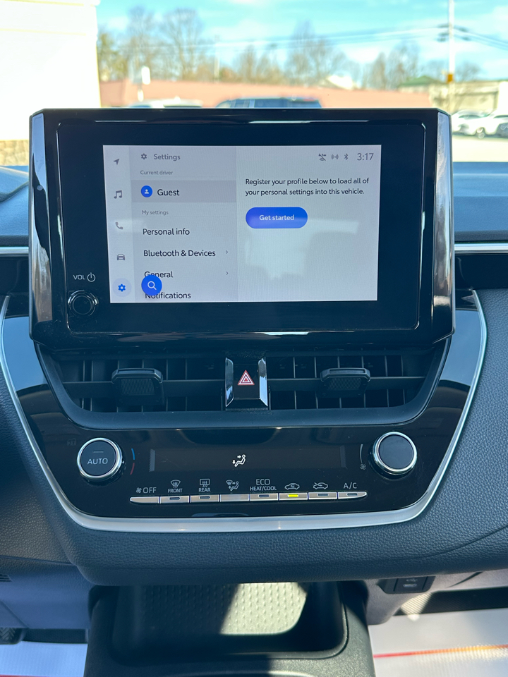 Toyota Corolla LE 2023