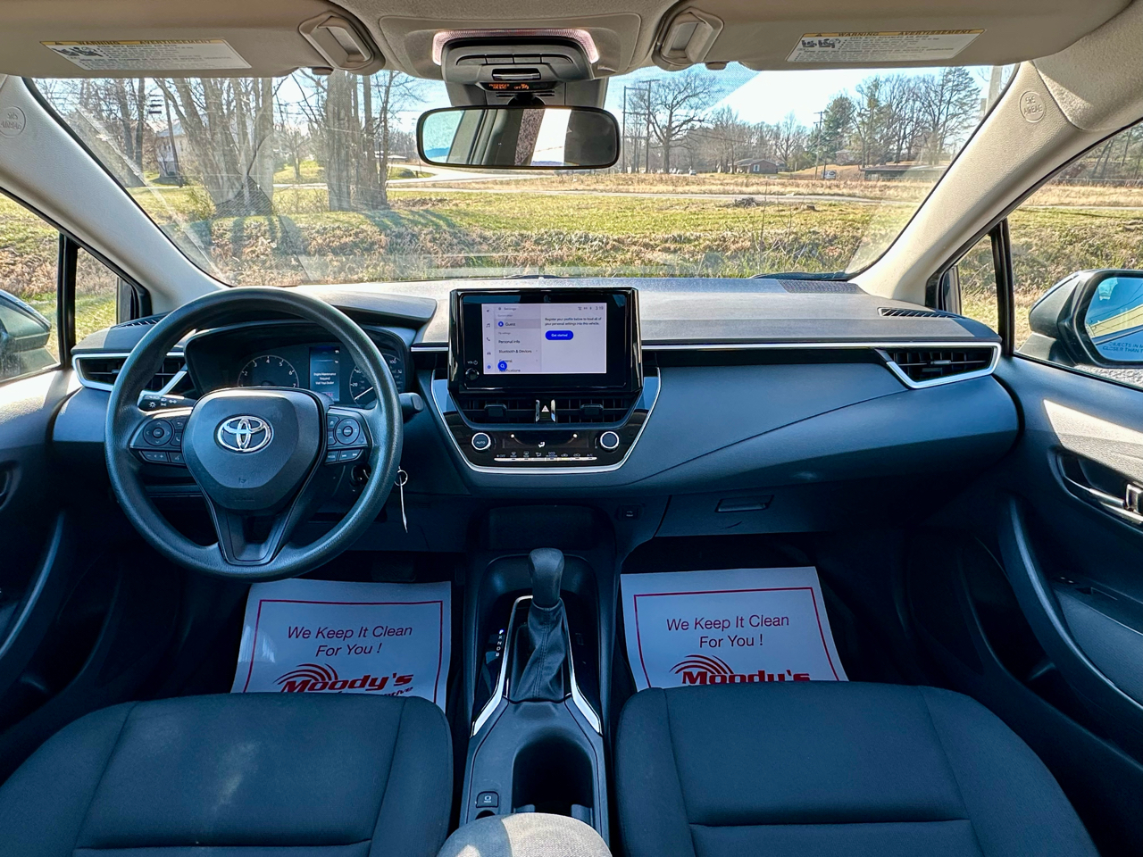 Toyota Corolla LE 2023