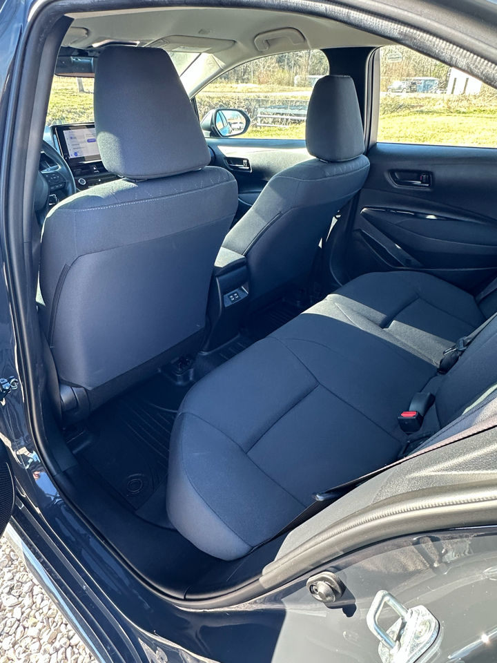 Toyota Corolla LE 2023