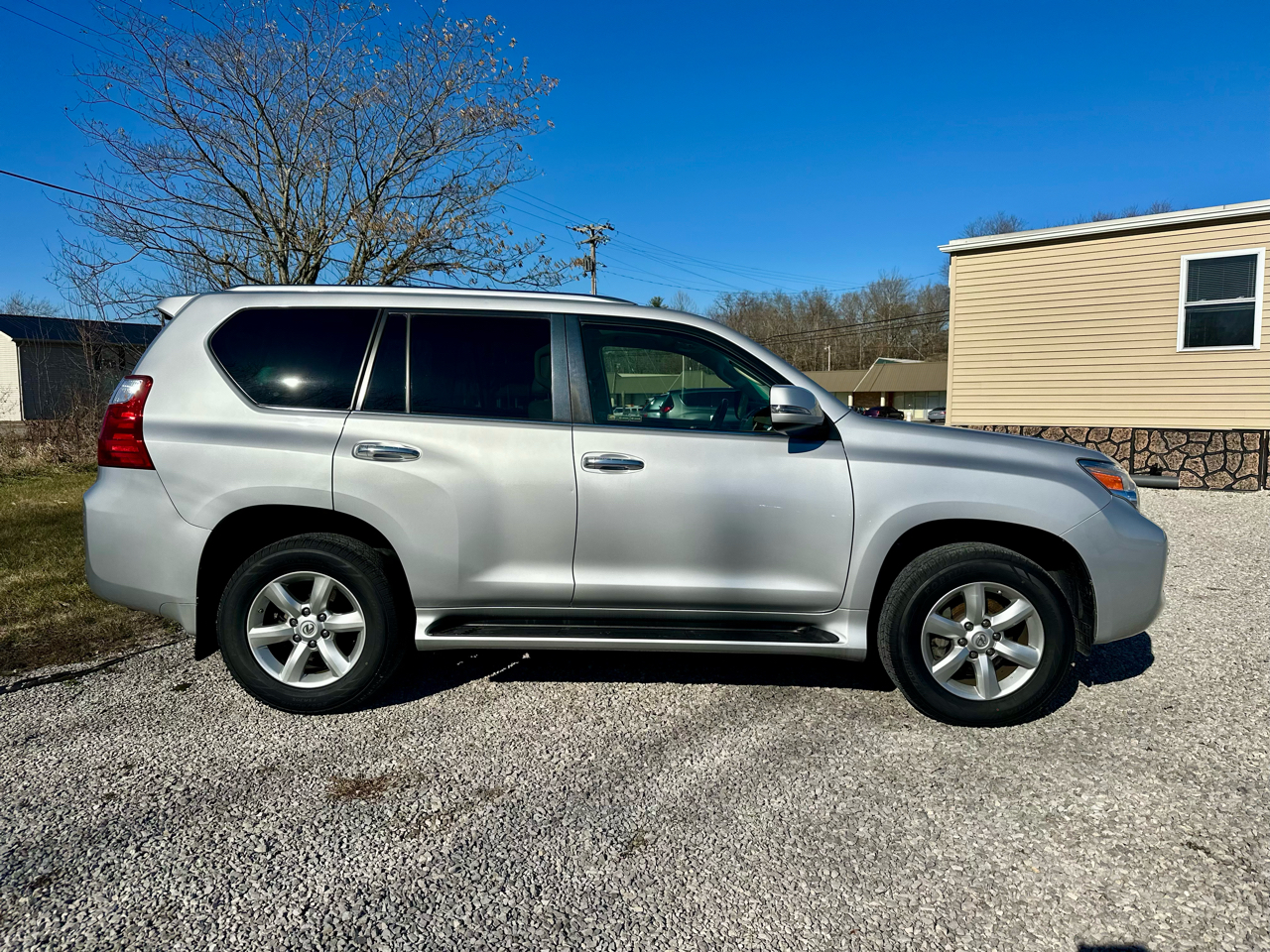 Lexus GX 460 Sport Utility 2010