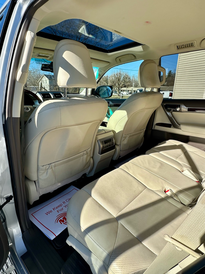 Lexus GX 460 Sport Utility 2010